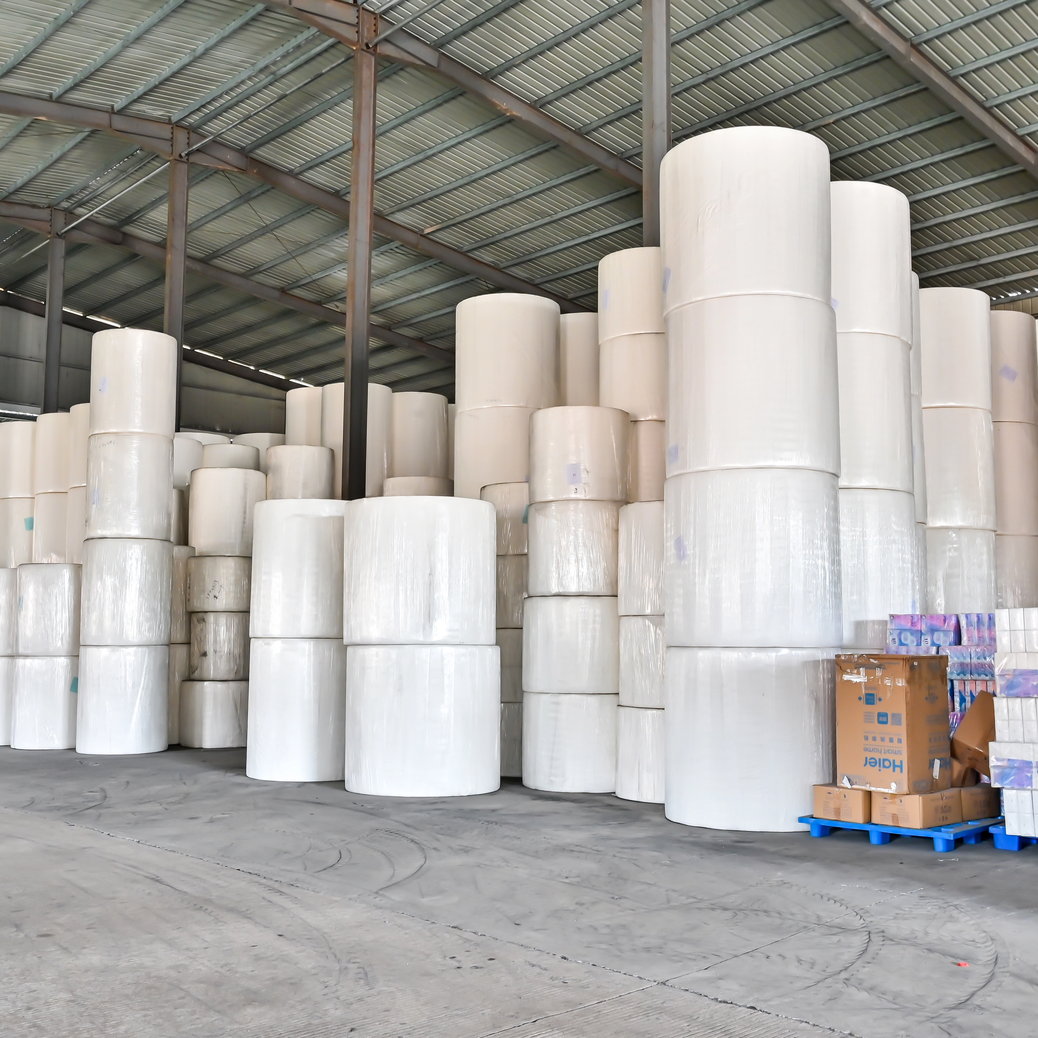 Weighted Jumbo Roll Tissue High-Quality Versatile Napkins Raw Materials
